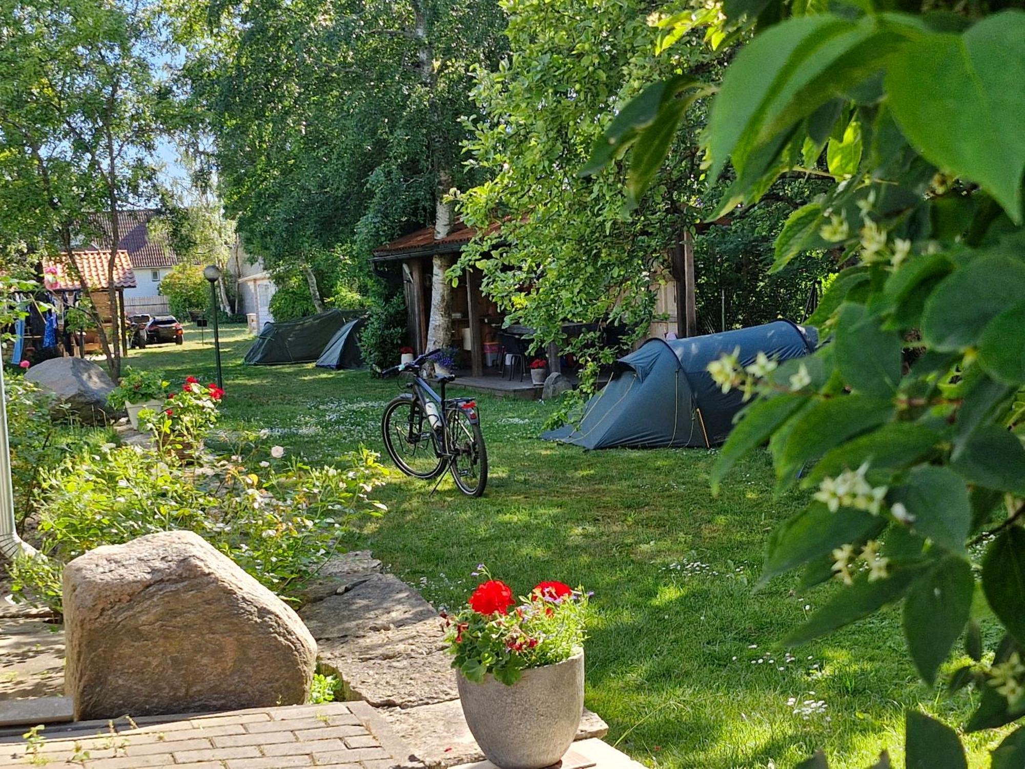 Piibelehe Guest Accommodation Kuressaare Exteriör bild