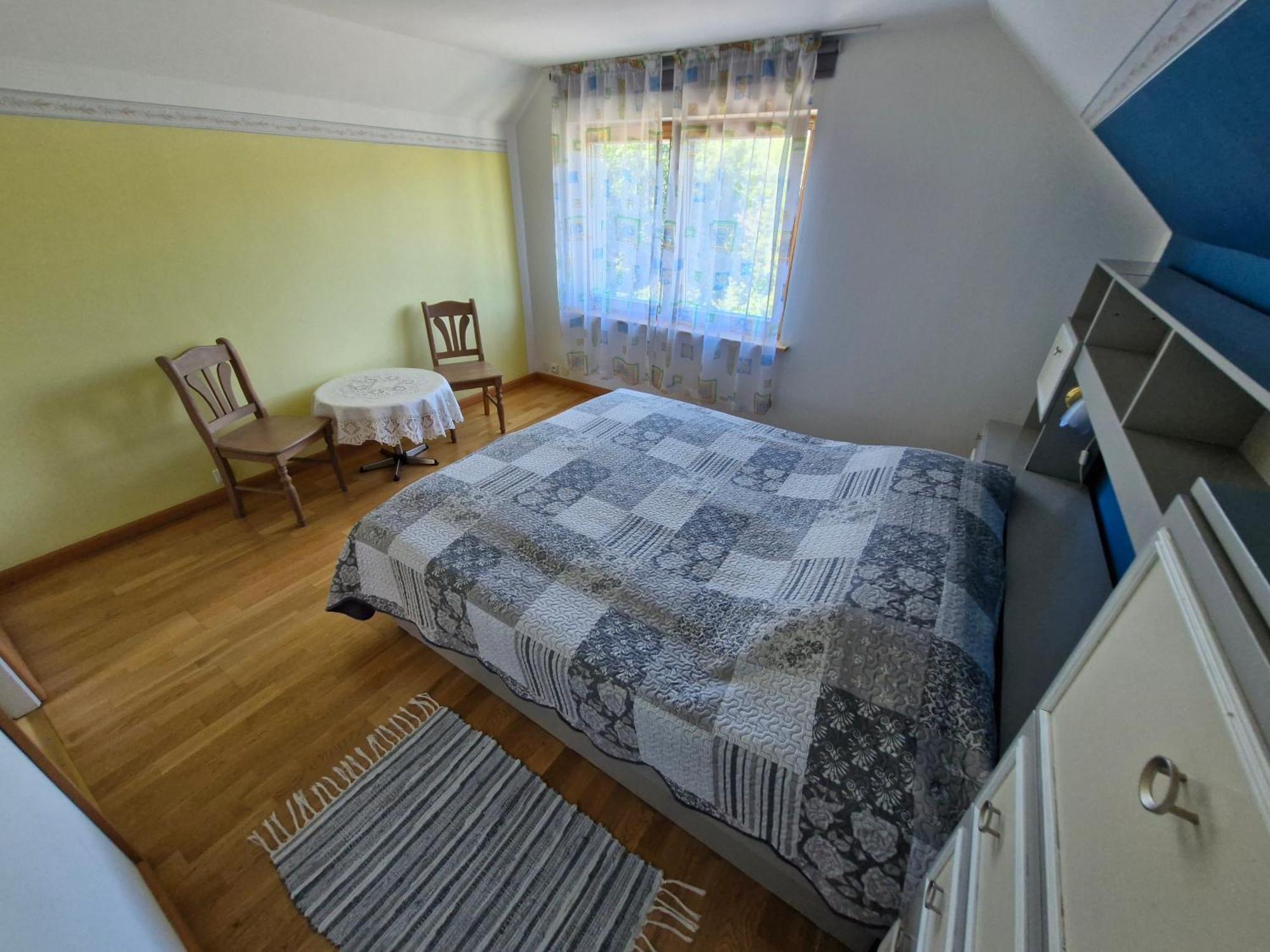 Piibelehe Guest Accommodation Kuressaare Exteriör bild