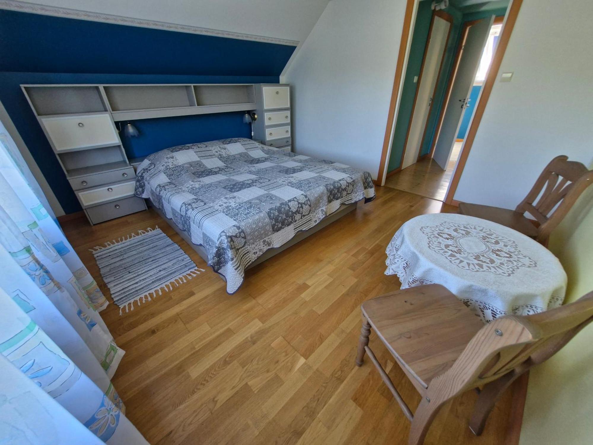Piibelehe Guest Accommodation Kuressaare Exteriör bild