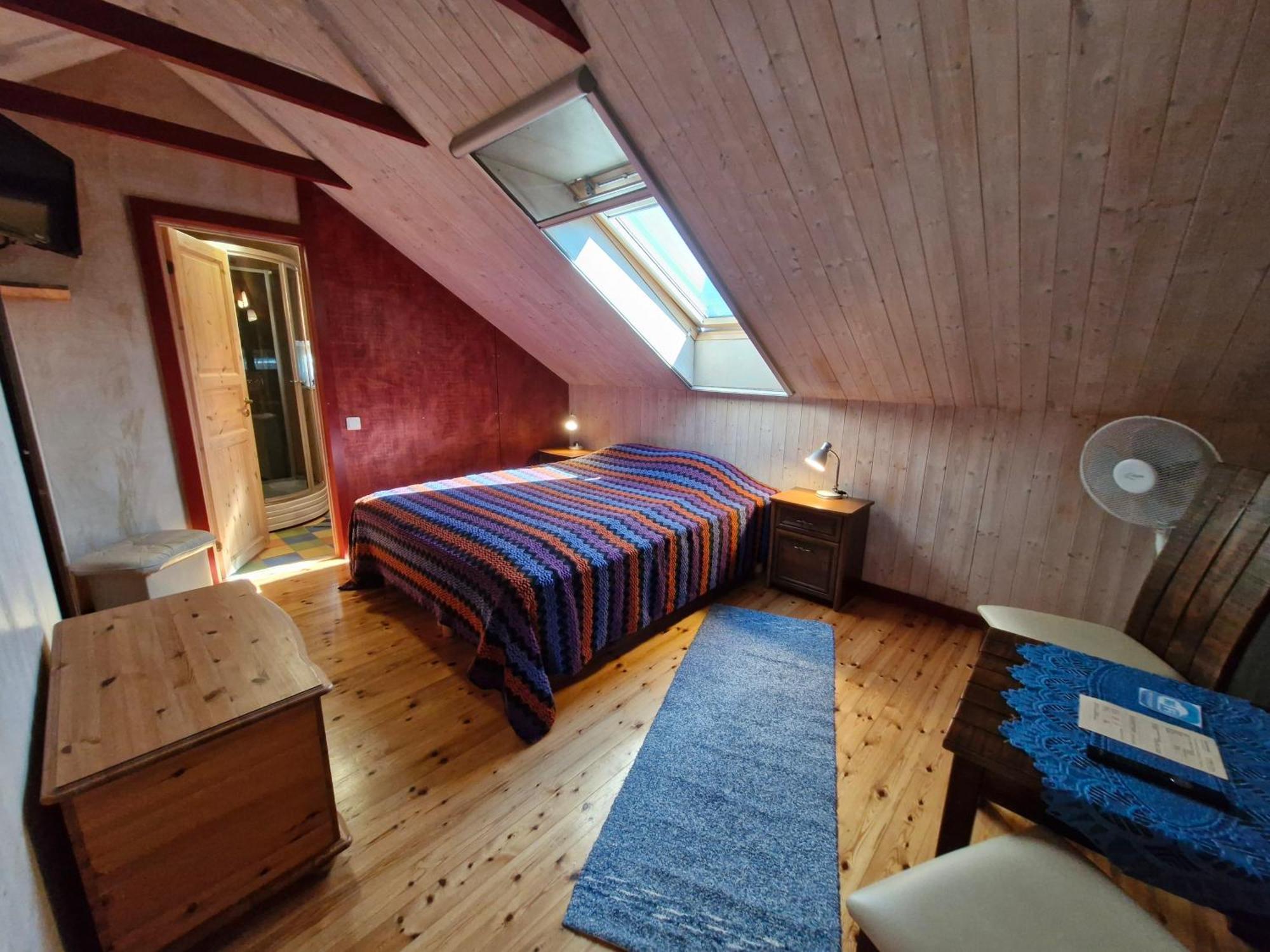 Piibelehe Guest Accommodation Kuressaare Exteriör bild